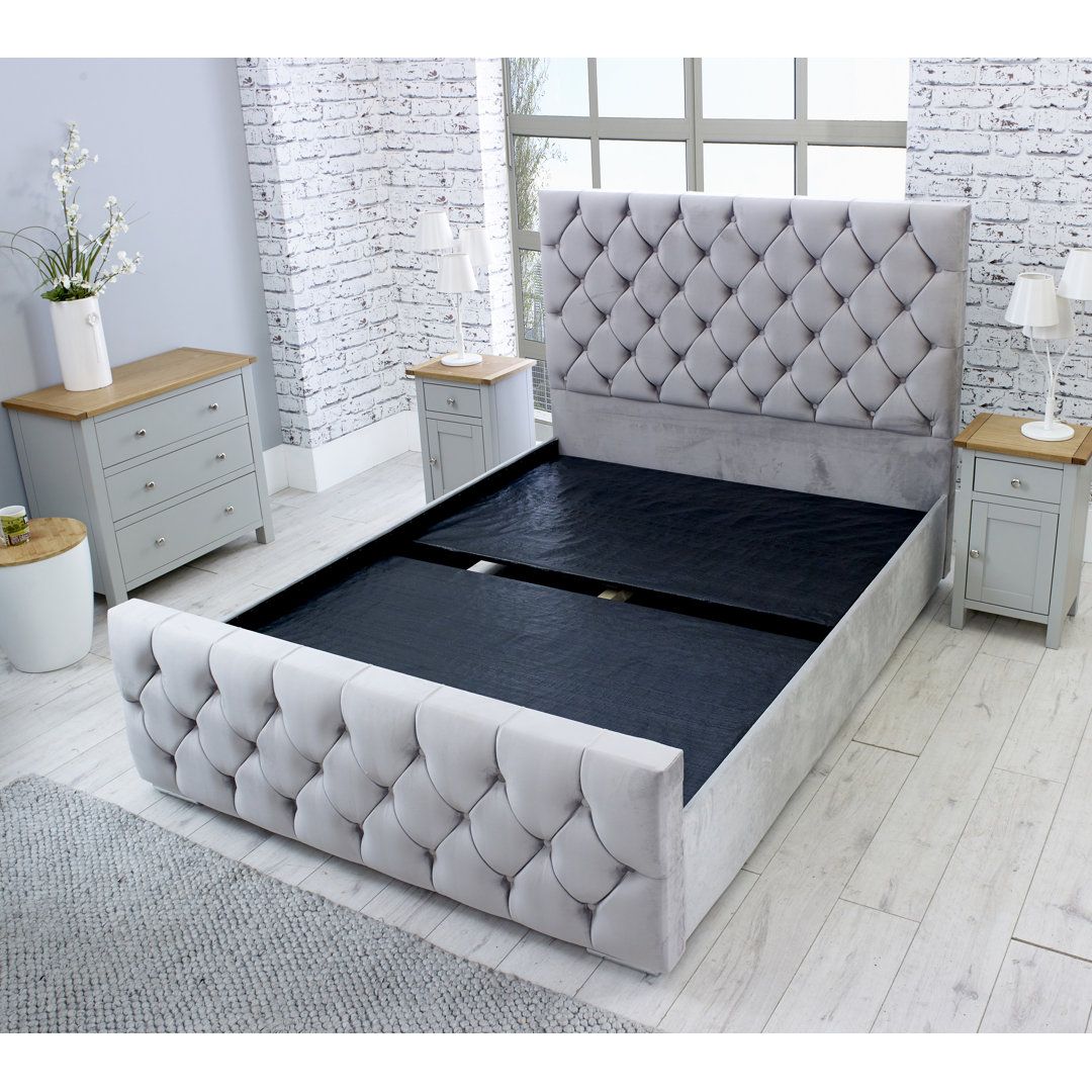 Matte Handleless Kitchen